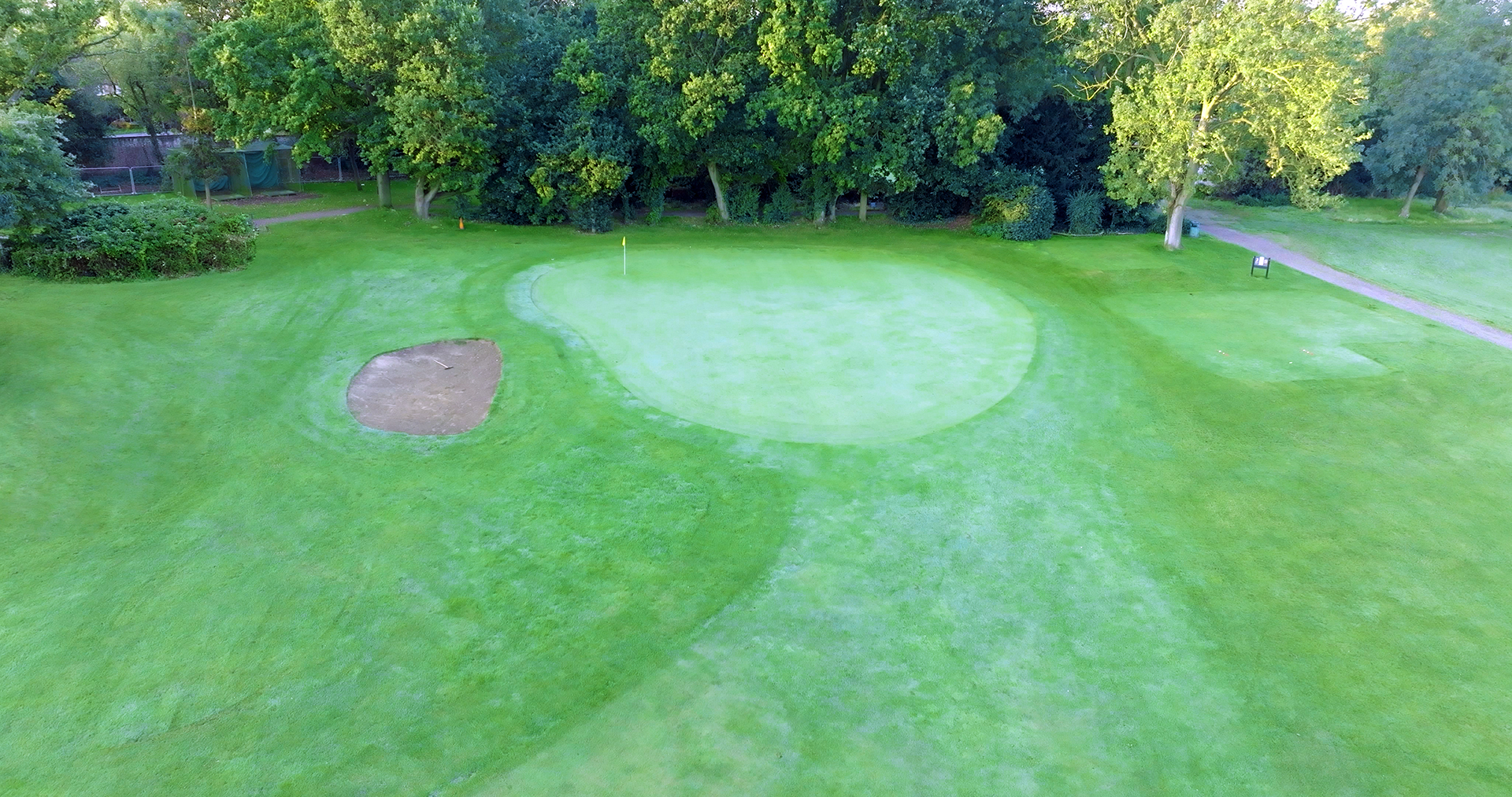 Hole 2 Brent Valley Golf Course