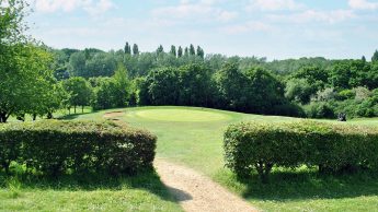 Hole 2 - Stevenage Golf and Conference Centre