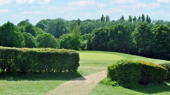 Hole 2 - Stevenage Golf and Conference Centre