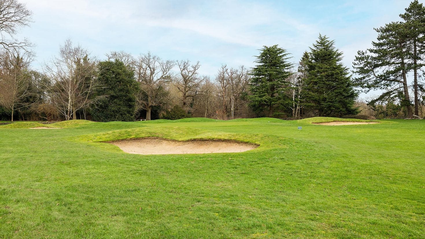 Batchwood Golf Course - Hole 18 Fairway