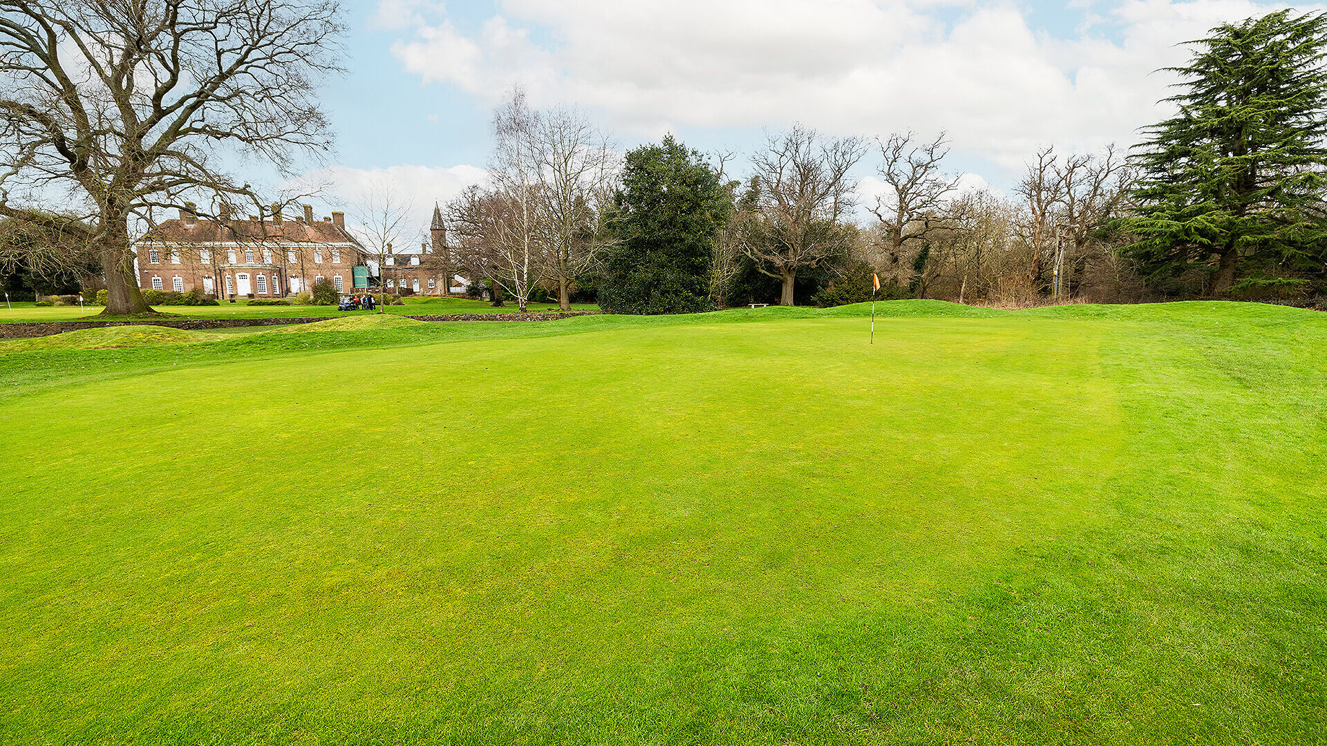 Batchwood Golf Course - Hole 18 Green