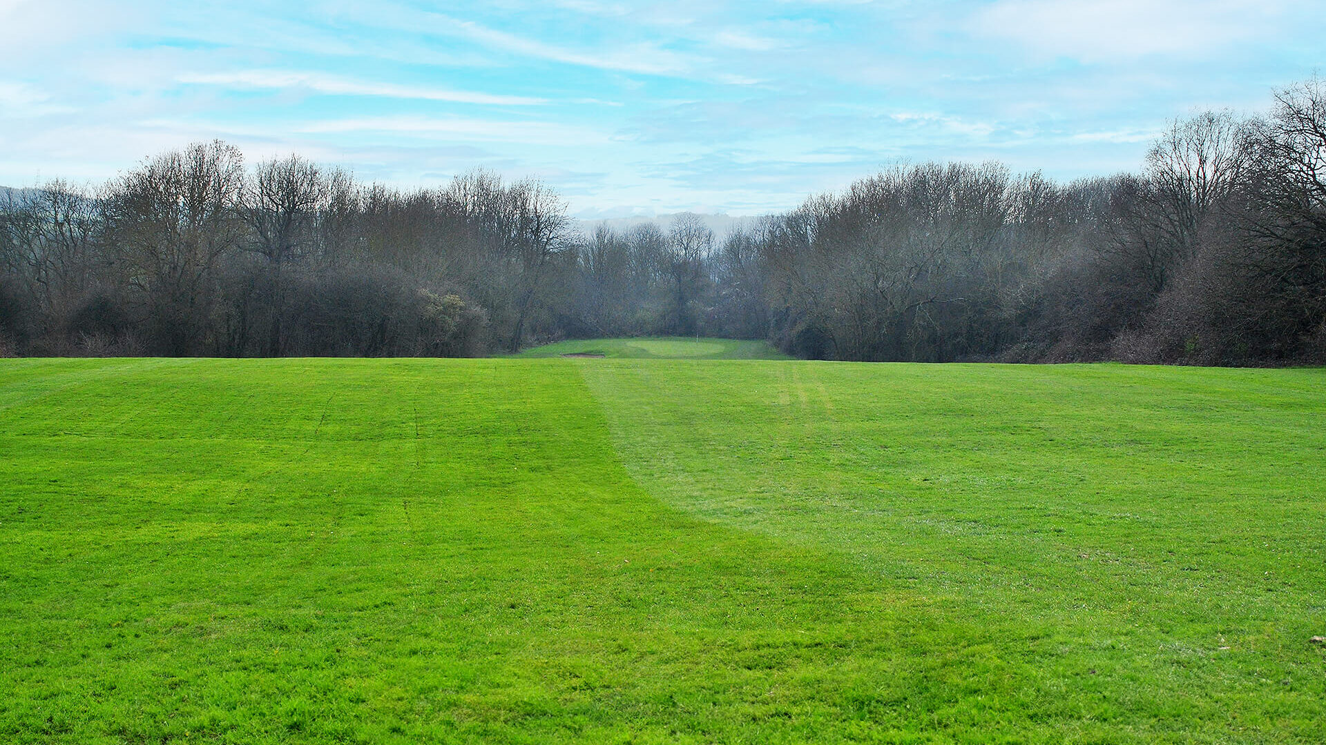 Lullingstone Golf Course - Valley Course Hole 1