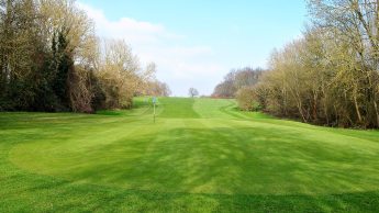 Lullingstone Golf Course - Valley Course Hole 1