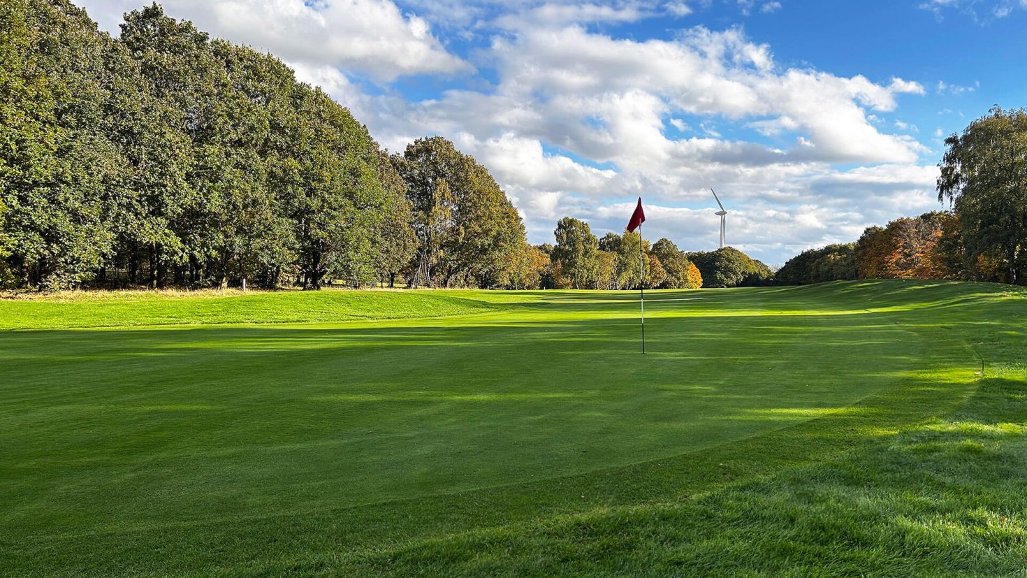 Tinsley Park Golf Course Hole 11