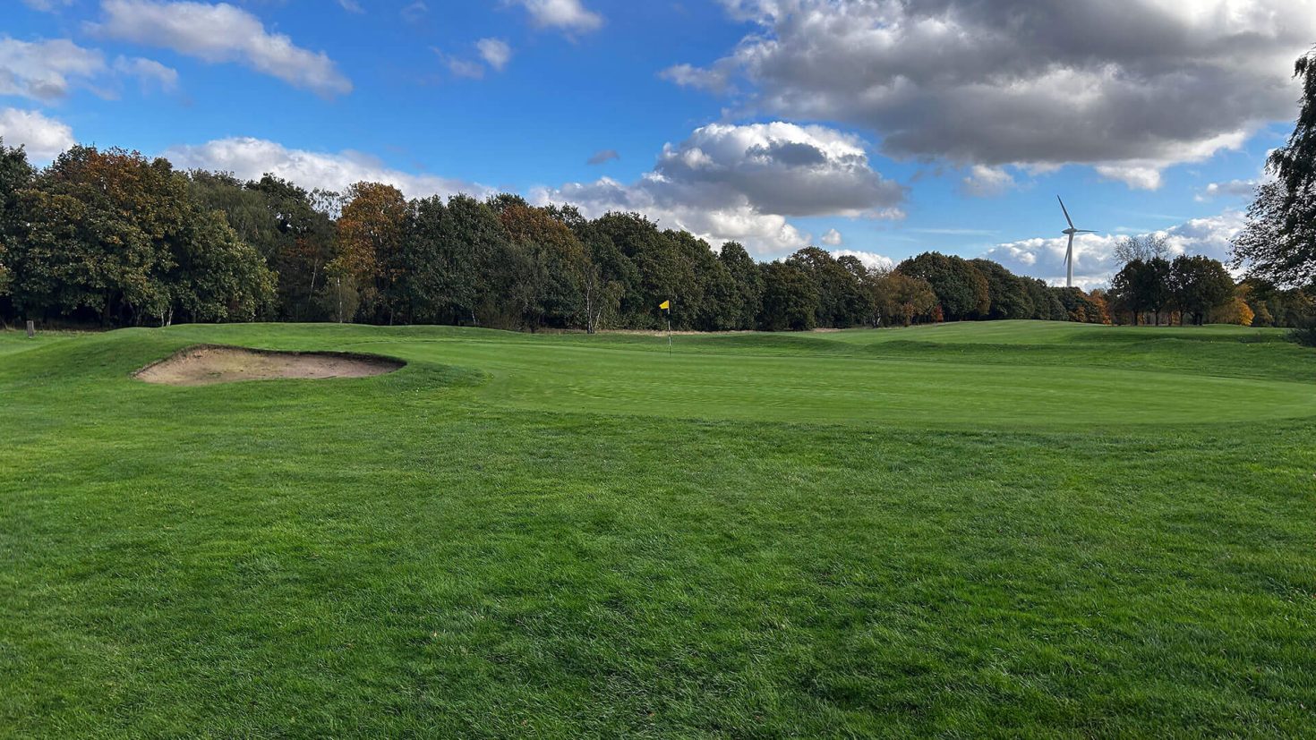 Tinsley Park Golf Course Hole 8